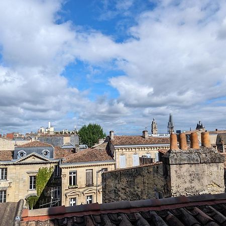 Lumineux Appartement Sous Les Toits A Pey Berland Bordeaux Exterior foto